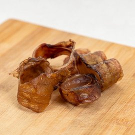 Натуральное сушёное лакомство для собак Трахея говяжья сушеная рубленая  500г  PR243580